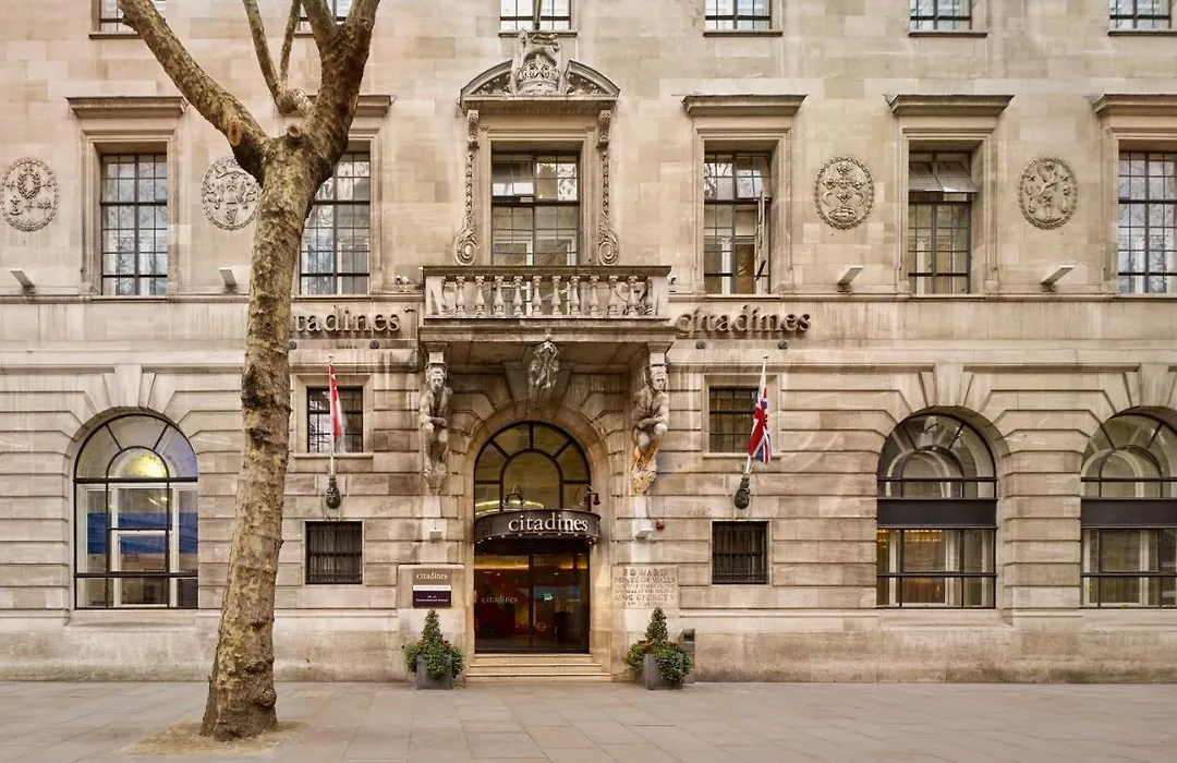 Citadines Trafalgar Square Apartahotel